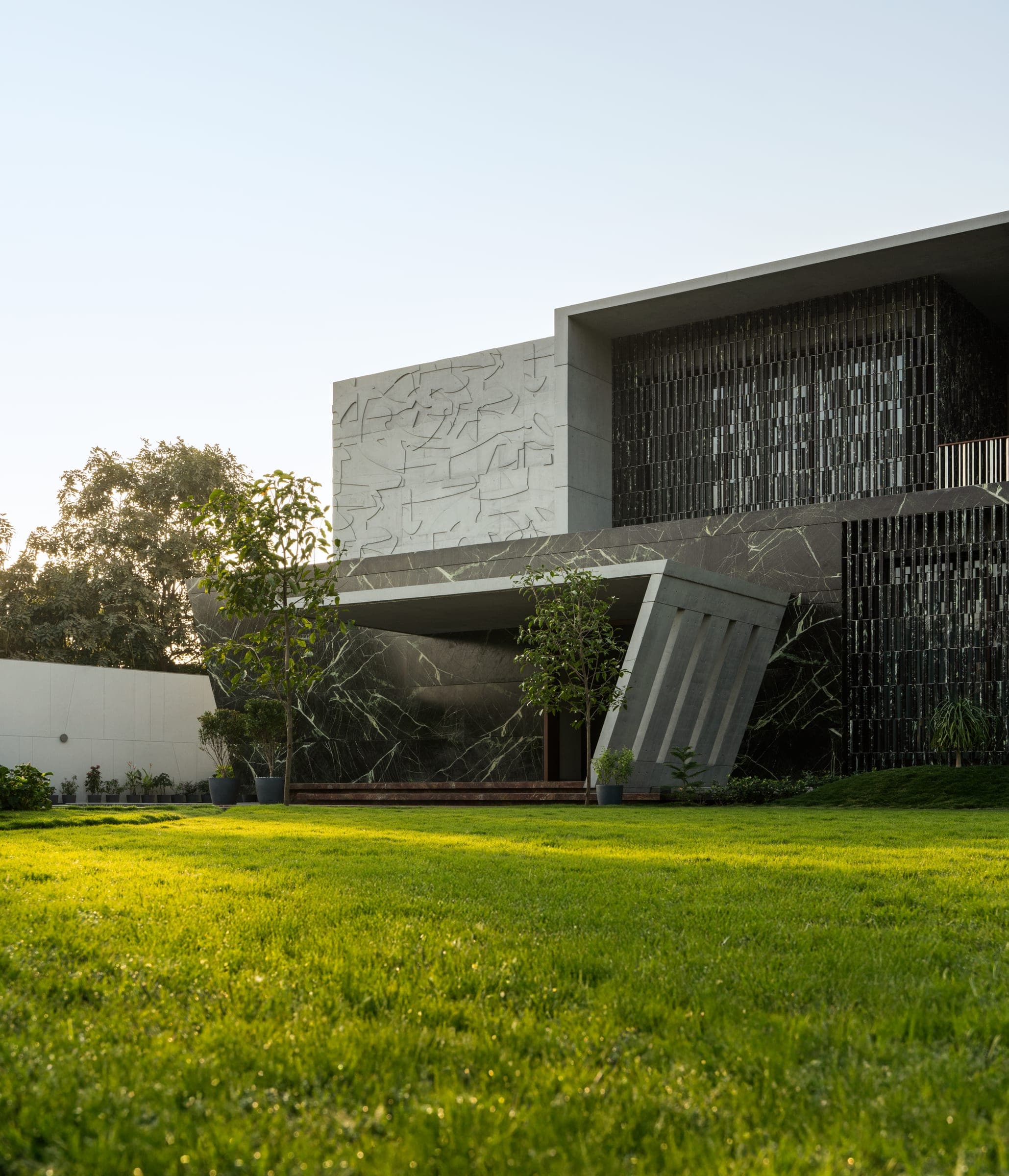 Kameshwar Omkar Residence — exterior day 01